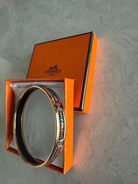 Hermes Multicolor Enamel and Gold-Tone Bangle‎ Bracelet